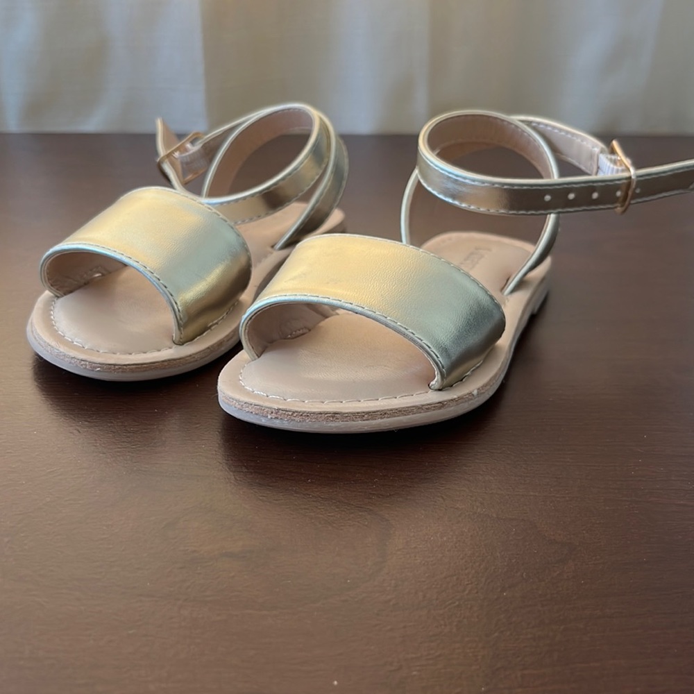 Crewcuts sandals size 9 Toddler